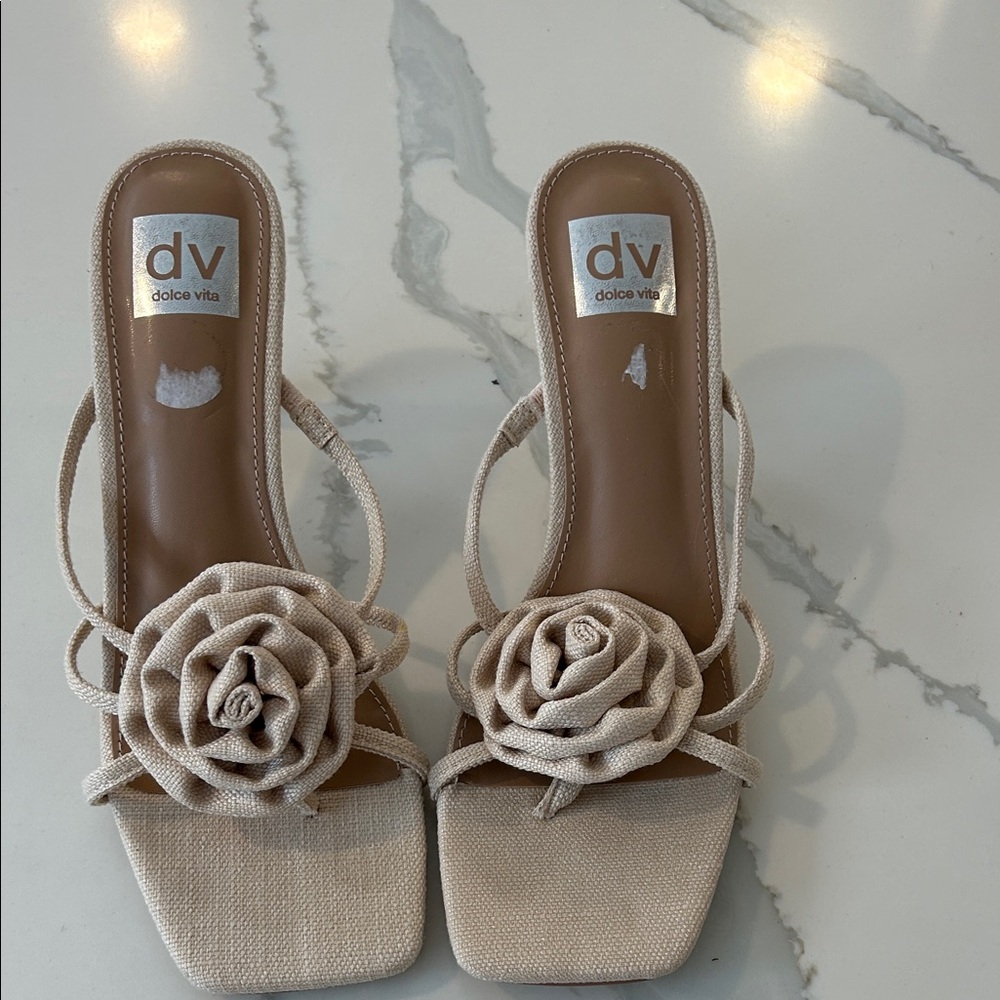 Dolce Vita Beige Floral Heels